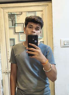 Aditya Kumar - Male escort in Kolkata Photo 3 of 6