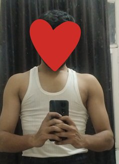 Aditya Singh Tg/@AdiSingh_231 - Male escort in New Delhi Photo 6 of 7