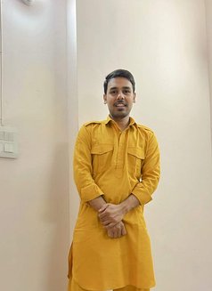 Aditya Singh - Male escort in New Delhi Photo 3 of 4