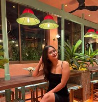 Adiva - Acompañante in Bali Photo 1 of 5