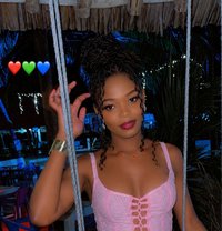 Adiva - Acompañantes transexual in Mombasa