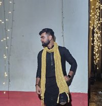 Adix - Acompañantes masculino in New Delhi