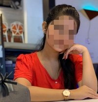 Nikki (Cam Session & Real Meet) - puta in Candolim, Goa