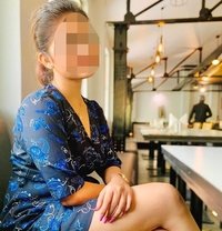 Nikki (Cam Session & Real Meet) - puta in Candolim, Goa