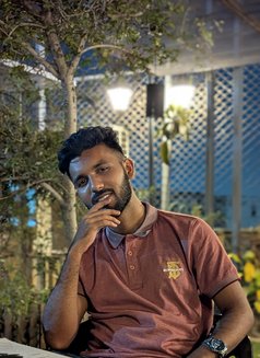 Adnan - Acompañantes masculino in Dhaka Photo 2 of 2