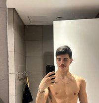 Adnan Heat - Male escort in Riyadh