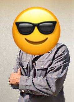 Adnan for Women’s & Couples only - Male escort in Dubai Photo 3 of 5