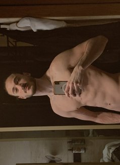 Adnano_BiXL - Male escort in İstanbul Photo 3 of 23