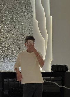 Adonis - Acompañantes masculino in Dubai Photo 11 of 11