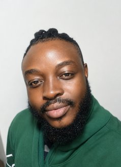 Adonis Black - Acompañantes masculino in Johannesburg Photo 5 of 5