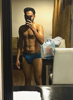 Adonis - Male escort in Bangalore Photo 3 of 5