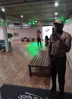 Adonis - Male escort in Johannesburg Photo 2 of 3