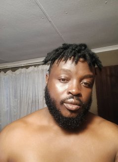 Adonis - Male escort in Johannesburg Photo 3 of 3