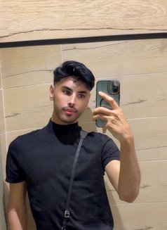 Adool - Male escort in Riyadh Photo 11 of 11