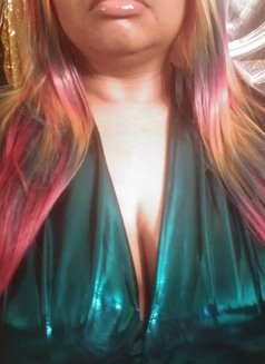 Adore Amethyst - dominatrix in Dubai Photo 1 of 4