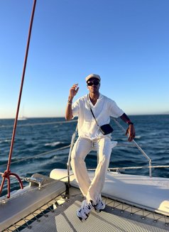 Adrian Carter - Male escort in Cape Town Photo 4 of 11