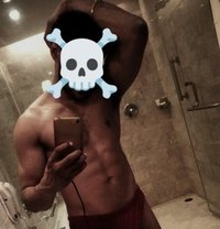 Adrian Colombo - Male escort in Colombo