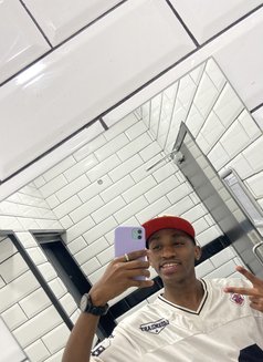 Adrian - Male escort agency in Nairobi Photo 17 of 17