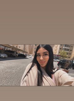 Adriana moroccan - puta in Kuwait Photo 1 of 7