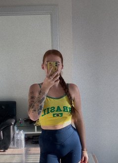 Adriana - escort in Dubai Photo 3 of 9