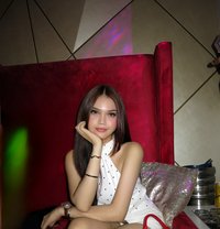 Adriana - escort in Tokyo