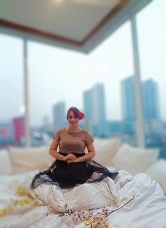 Ts Adriana Kiehlz - Transsexual escort in Bali Photo 3 of 9
