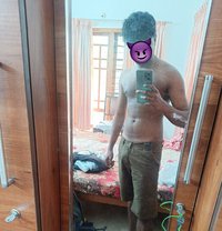 Adriano - Acompañantes masculino in Kochi