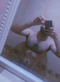 Adry - Male escort in Cairo Photo 6 of 6