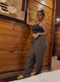Adult Escort Service Ahmedabad 24/7 - puta in Ahmedabad Photo 1 of 4