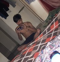 Adult Metting - Acompañantes masculino in Hyderabad