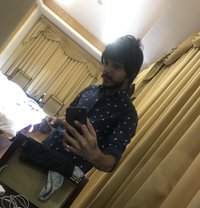 Masseur for Female - masseur in New Delhi