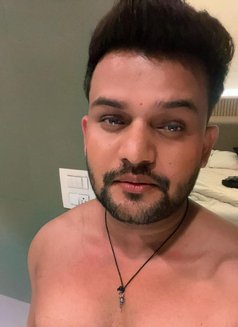 Advik - Male escort in Gurgaon Photo 4 of 6