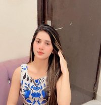 Komal - escort in Ajmān