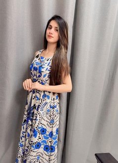 Advika - escort in Dubai Photo 3 of 4