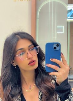 Advika - Transsexual adult performer in Gurgaon Photo 8 of 10