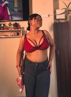 Cam bhabhi - escort in Bangalore Photo 2 of 2