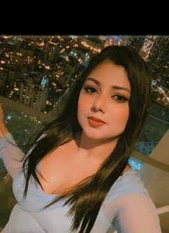 Aeeni Pakistani - escort in Dubai Photo 2 of 5