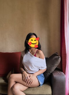 Aelina Escort Goa Safe Genuine Service - puta in Candolim, Goa Photo 2 of 3