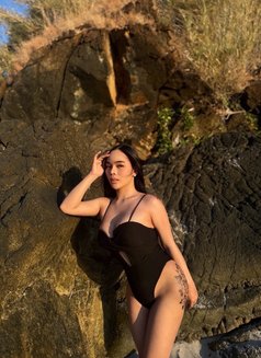 Aella Love - Transsexual escort in Manila Photo 5 of 6