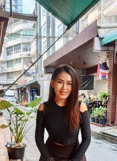 Aem - escort in Bangkok Photo 7 of 10