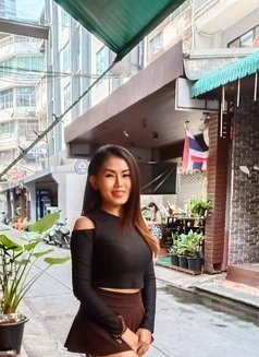 Aem - escort in Bangkok Photo 8 of 10