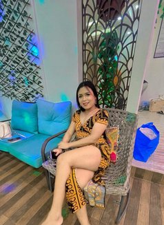 Aemmy Ladyboy - masseuse in Abu Dhabi Photo 5 of 10