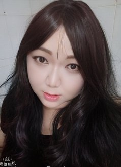 Aemyladyboy good massage professional - Transsexual escort in Muscat Photo 15 of 15