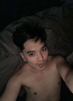 Aeri - Acompañantes masculino in Al Ain Photo 7 of 7