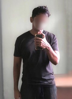 Discreet Companion - Acompañantes masculino in Colombo Photo 5 of 5