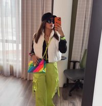 Goa Call Girls 9718 O99 O97 - puta in New Delhi