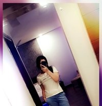 Escorts in gurgaon🧏‍♀️Genelia - puta in Gurgaon