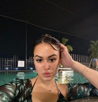 Russian escorts agency Aerocity - puta in New Delhi Photo 1 of 4