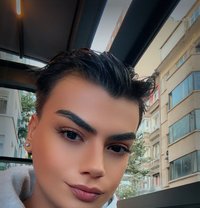 Azerina - Male escort in İstanbul