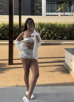 Afra - escort agency in Muscat Photo 5 of 7